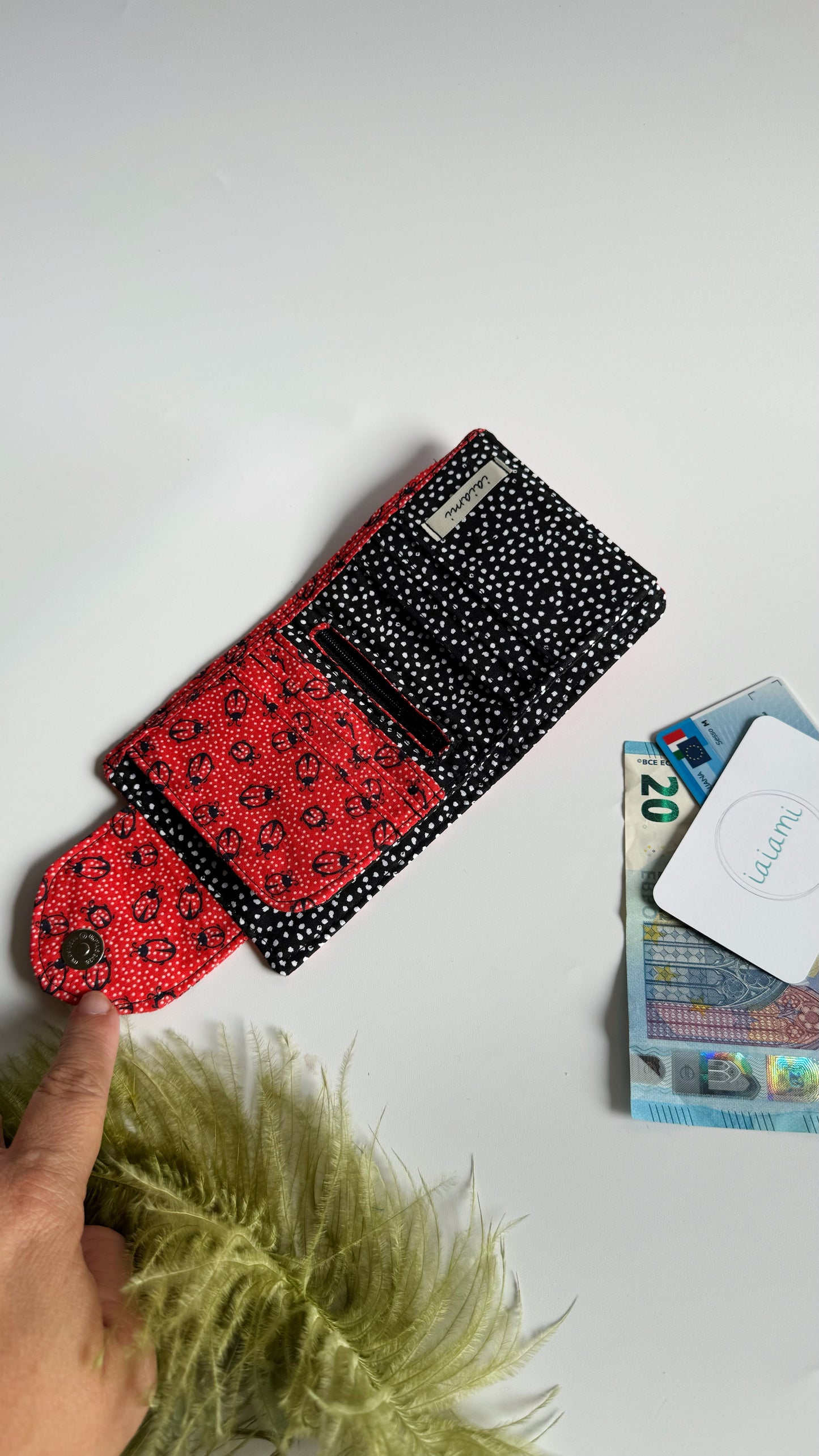 Le Petit - Petit Coccinelle