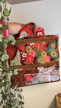 Carica l'immagine nel visualizzatore di Gallery, Beauty Burrito - Bordeaux aironi (Nippori)
