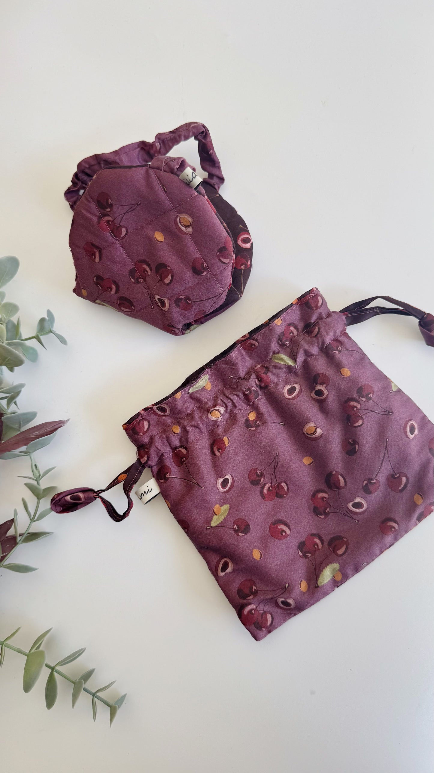 Set Nuvola (Sleep Mask + Sacchetto) - ciliegie Malva