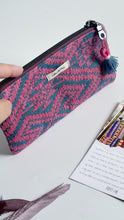 Carica l&#39;immagine nel visualizzatore di Gallery, Pochette Mini - Geometrica Malva double face
