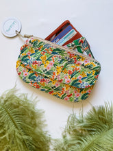 Load image into Gallery viewer, Pocket Pochette (Maxi) - Garden Flowers
