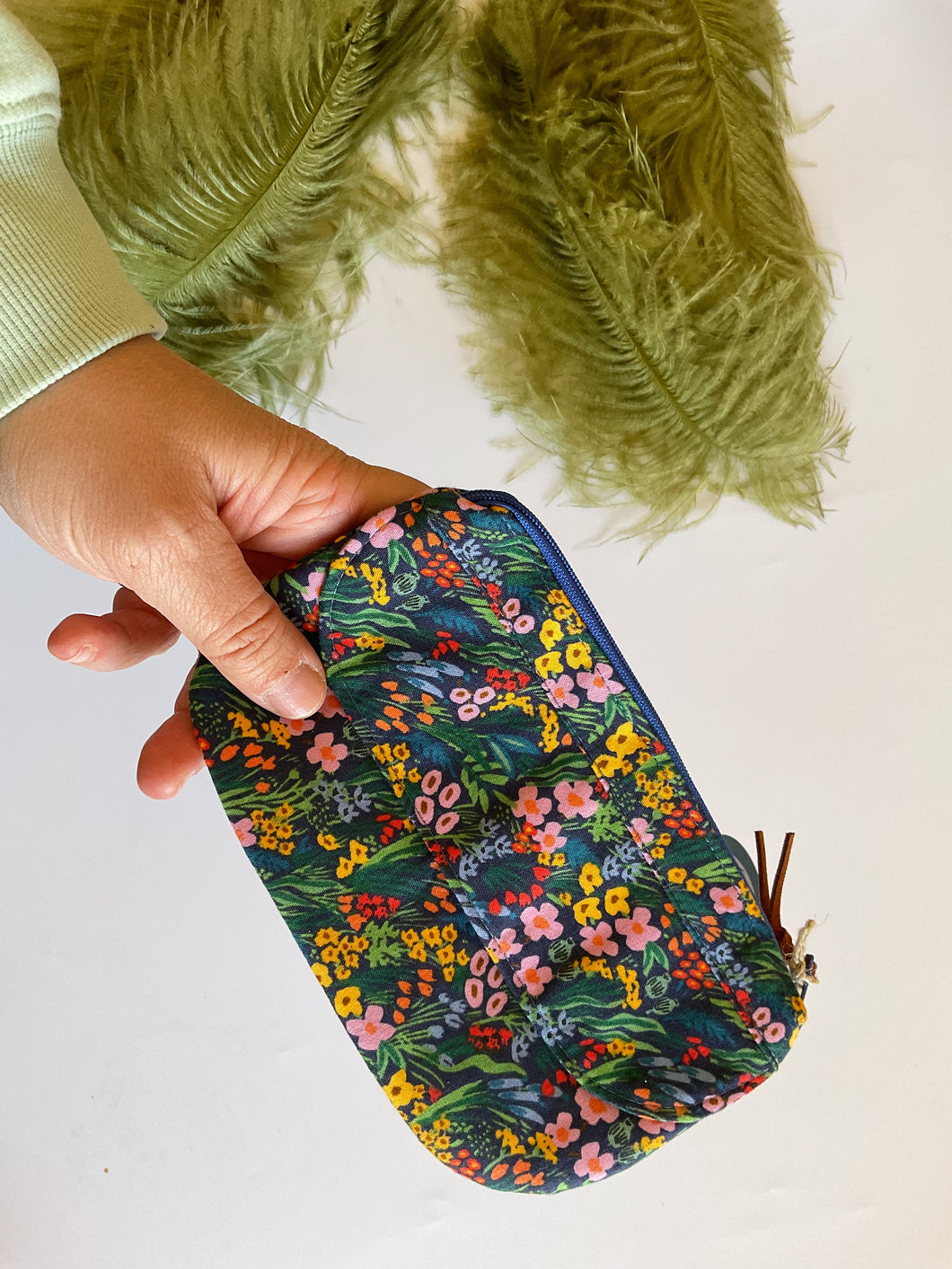 Pocket Pochette (Maxi) - Garden Flowers blue