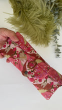 Load image into Gallery viewer, Beauty Burrito - rosa (Nippori)
