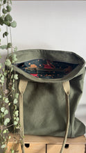 Load image into Gallery viewer, Tote Bag Tamalito - Verde militare /  Dragon
