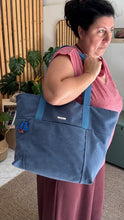 Carica l'immagine nel visualizzatore di Gallery, Borsa Mare - Azzurro Jeans
