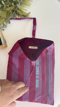 Carica l'immagine nel visualizzatore di Gallery, Custodia per libri (Maxi) - Fucsia &amp; Violetto (Stripes)
