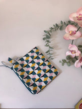 Carica l&#39;immagine nel visualizzatore di Gallery, Pochette  - Geometrica Retro
